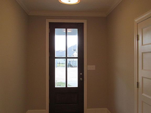 5th image of 1312 Easthaven Dr