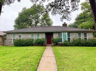 23619 Verngate Dr, Spring, TX 77373