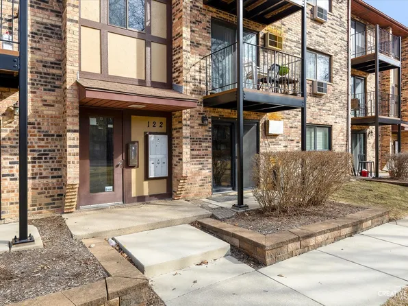 122 Klein Creek Ct APT 2B, Carol Stream, IL 60188
