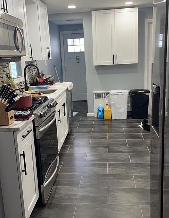 5th image of 228 Elm St
