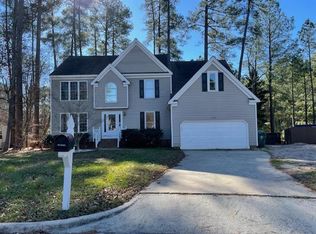 107 Glen Alpine Cir, Cary, NC 27513