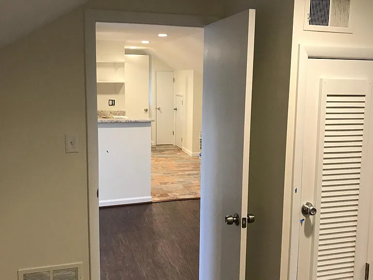 1176 S Main St #1 — Photo 7