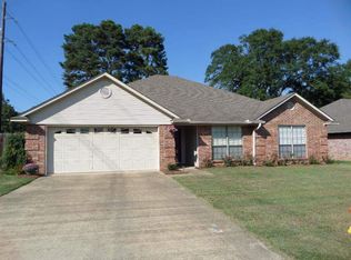1301 Hudson Pl, Texarkana, AR 71854