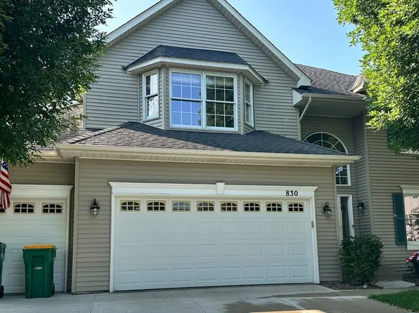 830 Lake Susan Hills Dr, Chanhassen, MN 55317