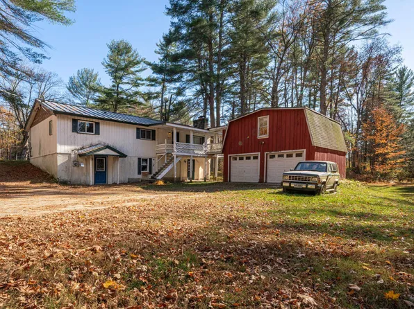 502 Oxbow Road, Hinsdale, NH 03451