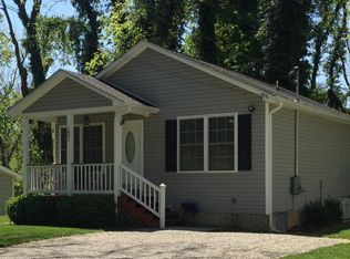 1821 Greenbrier Ave SE, Roanoke, VA 24013