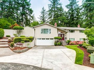 6730 Parkway Dr, Gladstone, OR 97027