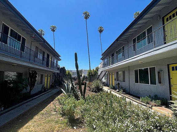 2nd image of 1516 Corinth Ave #4