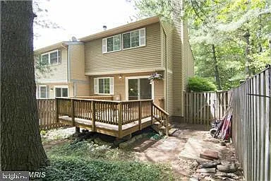 3 bed, 2.5 bath, 1220 sqft, $2,900 — Photo 4