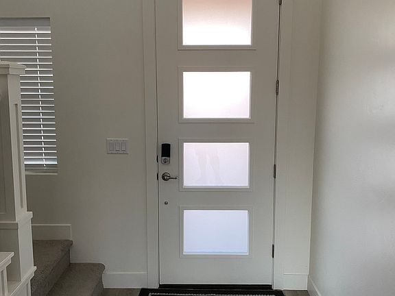 3rd image of 1418 White Hollow Ln