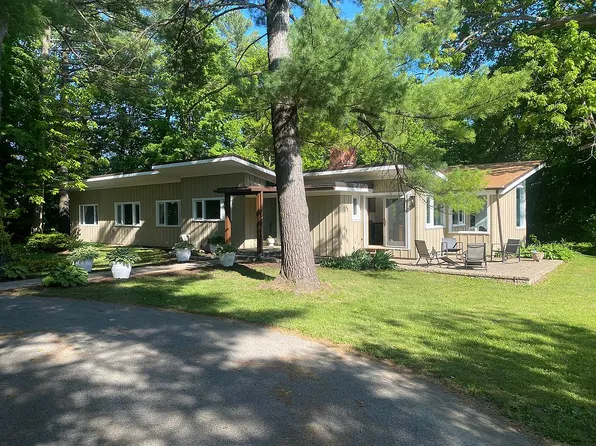 7100 Tuscola Rd, Frankenmuth, MI 48734