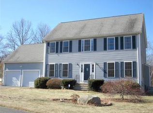 16 Anna Rd, Franklin, MA 02038