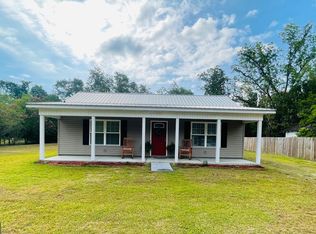 119 S Rushing St, Glennville, GA 30427
