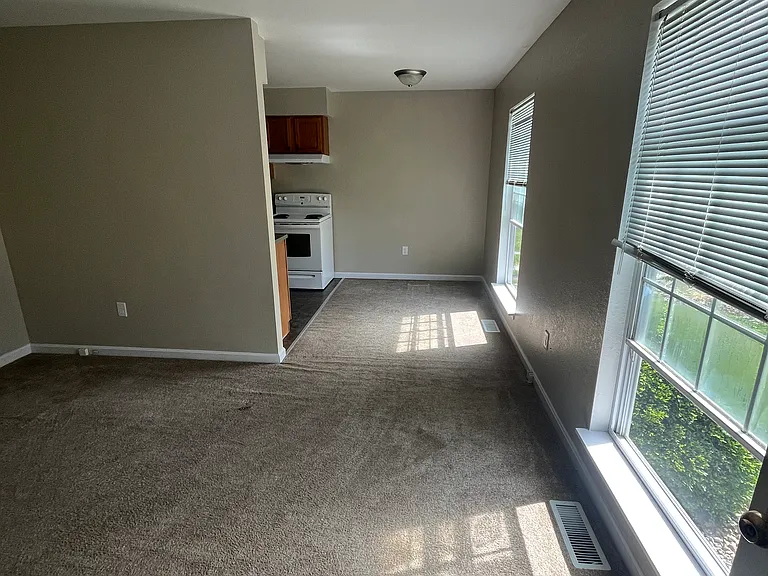 417 N Walnut St #2 — Photo 4