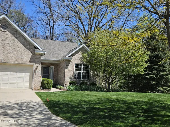 2353 Sapphire Ln, East Lansing, MI 48823