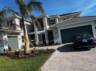 17967 Palmiste Dr, Bradenton, FL 34202