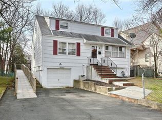 5 Marman Pl, Spring Valley, NY 10977