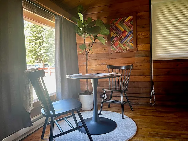 Gregory Ln — Photo 9