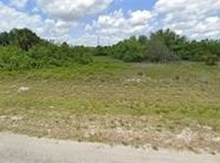 8022 Sunrise Cir, Labelle, FL 33935