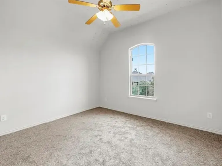 1018 Ivy Charm Way — Photo 14