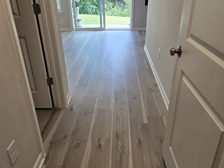 1040 Manorhaven Dr — Photo 5