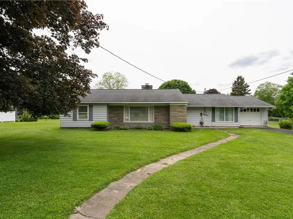 9 N Clinton St, Dansville, NY 14437