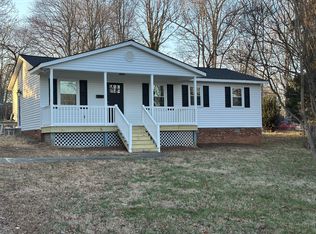 711 N Wilba Rd, Mebane, NC 27302