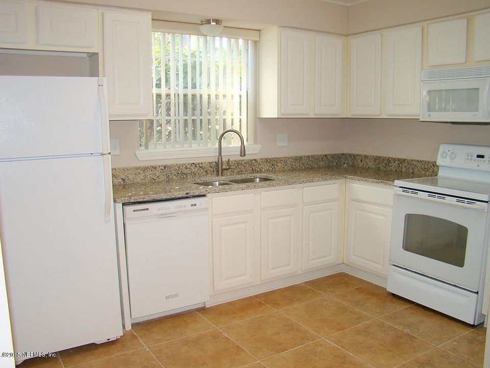 2nd image of 5201 Atlantic Blvd Unit 175