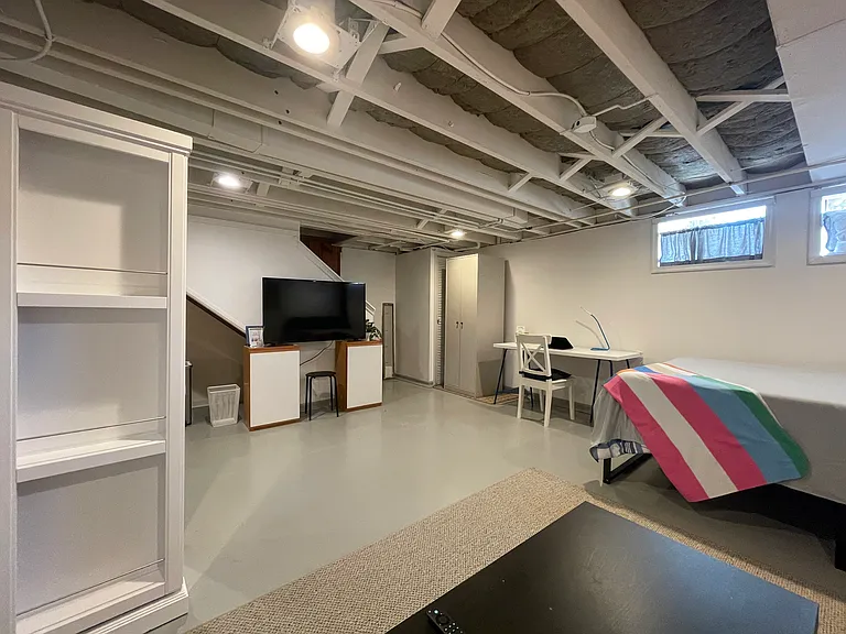 Living/Bedroom