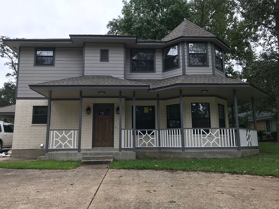 1st image of 1715 E Lake Dr