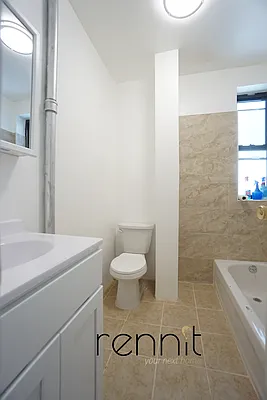 Rented by Rennit Inc. | media 6