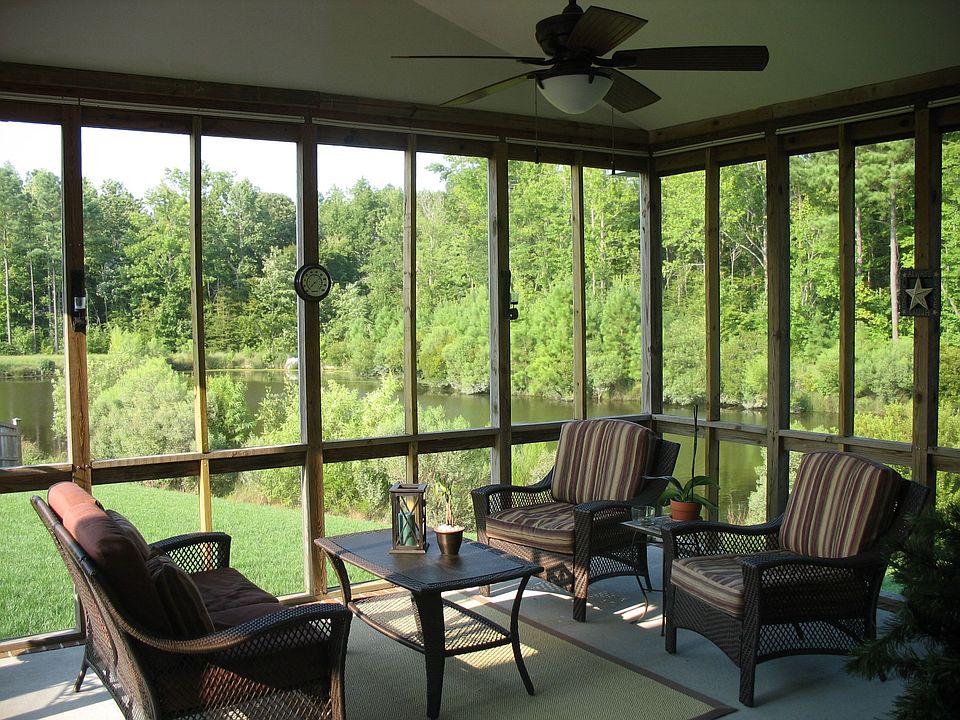 Screened porch