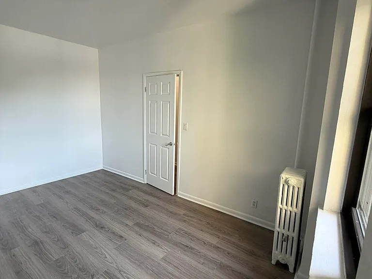 8814 Bay Pkwy #3M — Photo 4