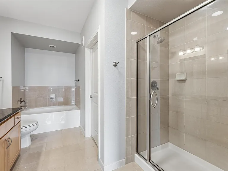 505 Jackson Hill St #307 — Photo 14