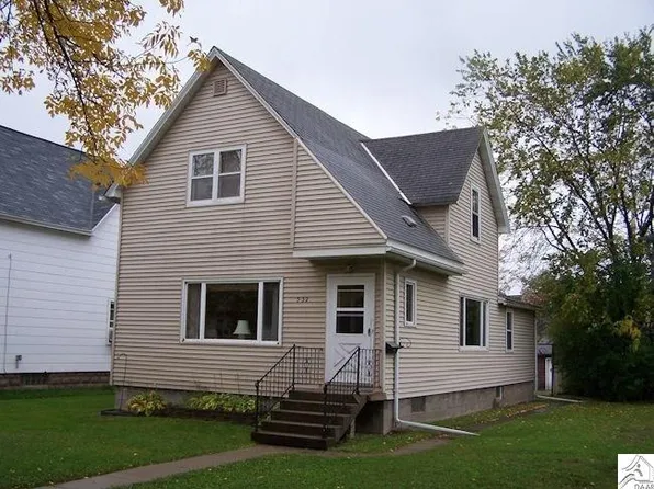 532 10th St S, Virginia, MN 55792