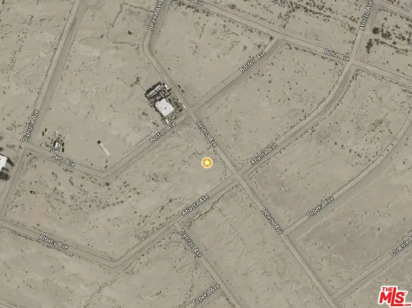 2159 Atlanta Ave, Thermal, CA 92274