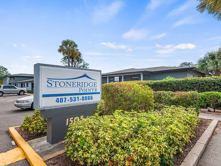 Stoneridge Pointe — Photo 12