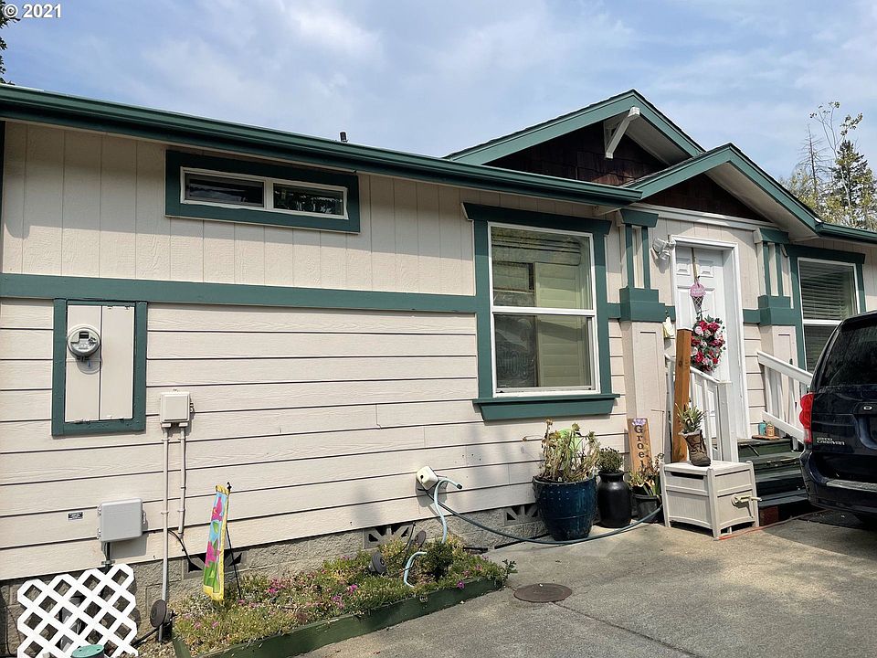1st image of 456 Knoll Terrace Dr