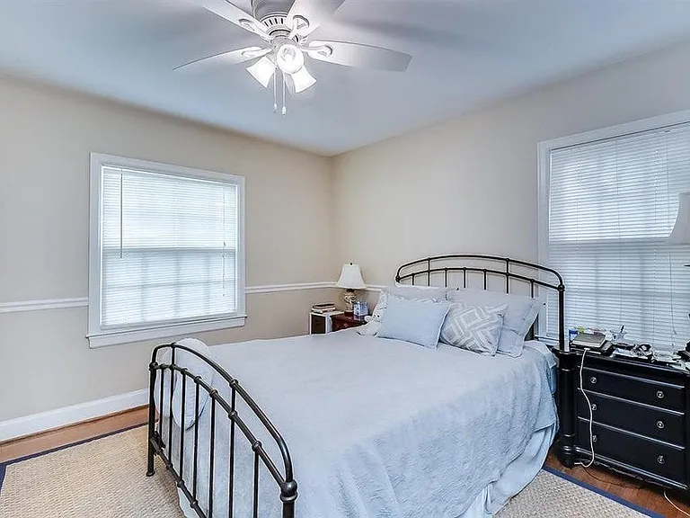 217 Romany Rd — Photo 7