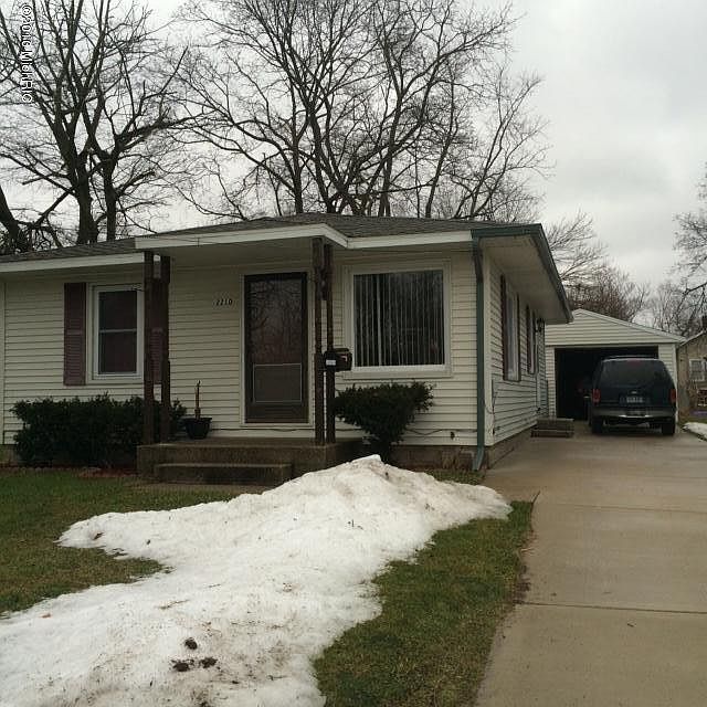 1st image of 2210 Berwyn Ave SW