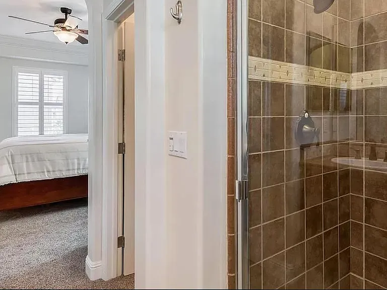 40 Villa Gardens Ct — Photo 15