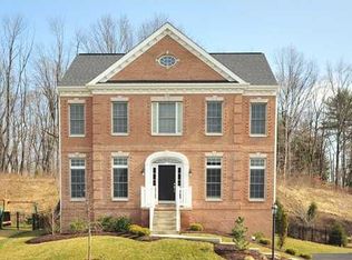 102 Cypress Ct, Venetia, PA