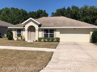 3850 Bayshore Cir, Tavares, FL 32778
