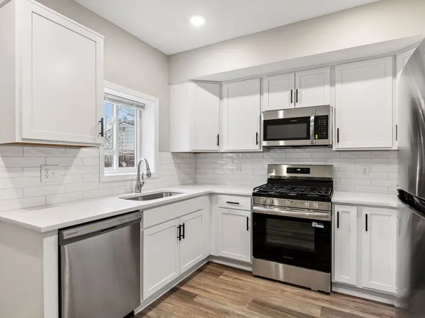 301 17th Ave Ne, 301 17th Ave NE #309L, Minneapolis, MN 55413