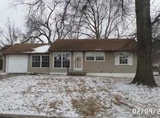 10415 Balmoral Dr, Saint Louis, MO