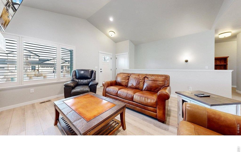 109 Taryn Ct