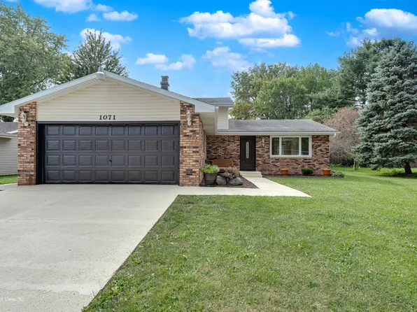 1071 Mallard Dr, Bradley, IL 60915