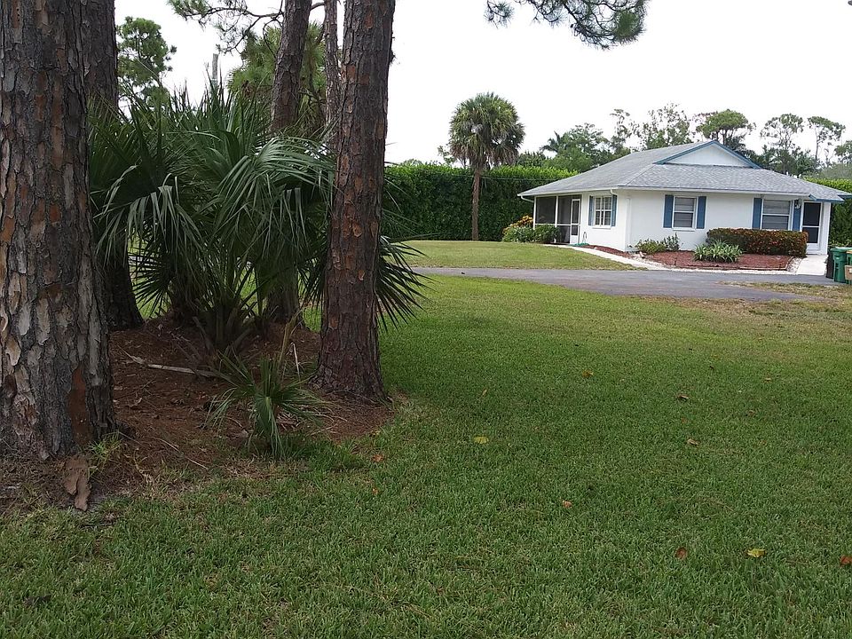 Seen from a distance on the same lot.
On a 1.4 acre lot.