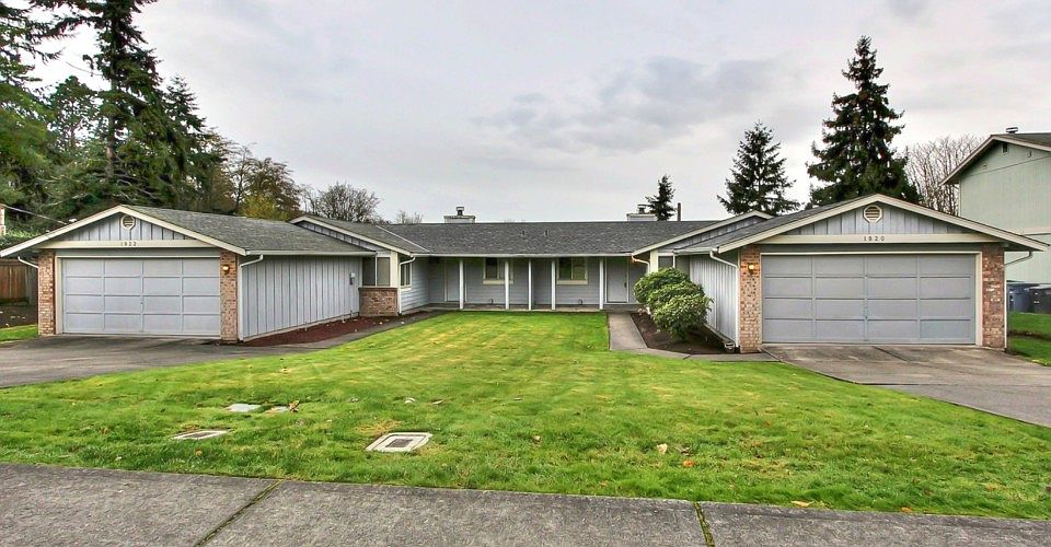 1st image of 1920 Westridge Ave W #1922