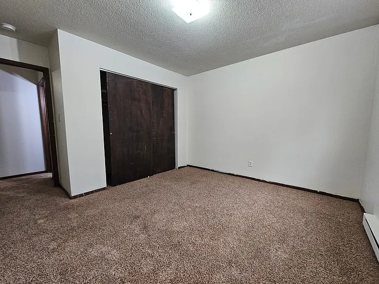 330 29th Street Dr SE — Photo 10